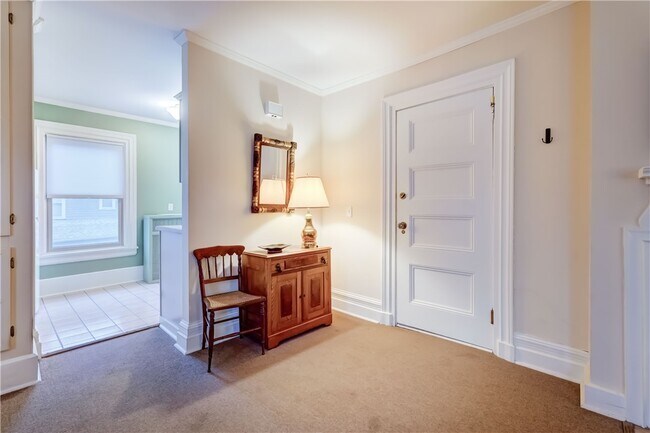 840 East Ave in Rochester, NY - Building Photo - Building Photo