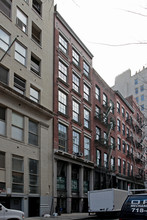 597 Broadway in New York, NY - Building Photo - Building Photo