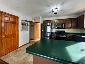 9101 Olmston Dr in Fort Wayne, IN - Building Photo - Building Photo