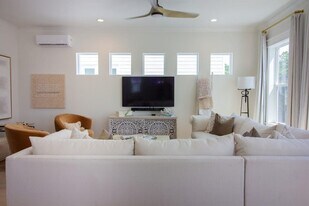 141 Valdare Ln, Unit ID1447160P in Panama City, FL - Building Photo