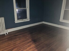 405 Victoria Pl in Toledo, OH - Building Photo - Building Photo