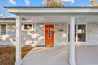 2620 Englehardt St in Charlotte, NC - Building Photo - Building Photo