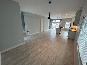 7217 N 5 Mile Rd in Spokane, WA - Building Photo - Building Photo