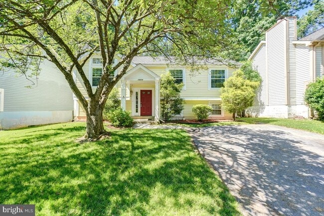 18304 Swan Stream Dr in Gaithersburg, MD - Building Photo - Building Photo