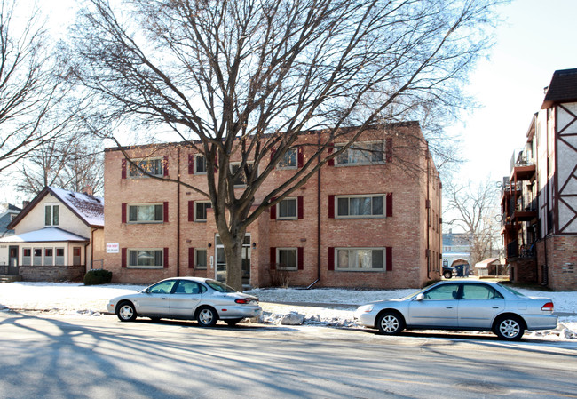 3312 Minnehaha Ave in Minneapolis, MN - Building Photo - Building Photo