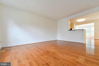 1447 Pangbourne Way in Severn, MD - Building Photo - Building Photo