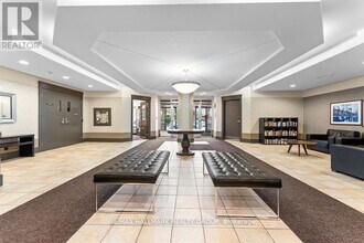 310 Central Park Dr in Ottawa, ON - Building Photo - Building Photo