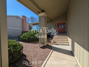 3230 Breckenridge Dr W in Colorado Springs, CO - Building Photo - Building Photo