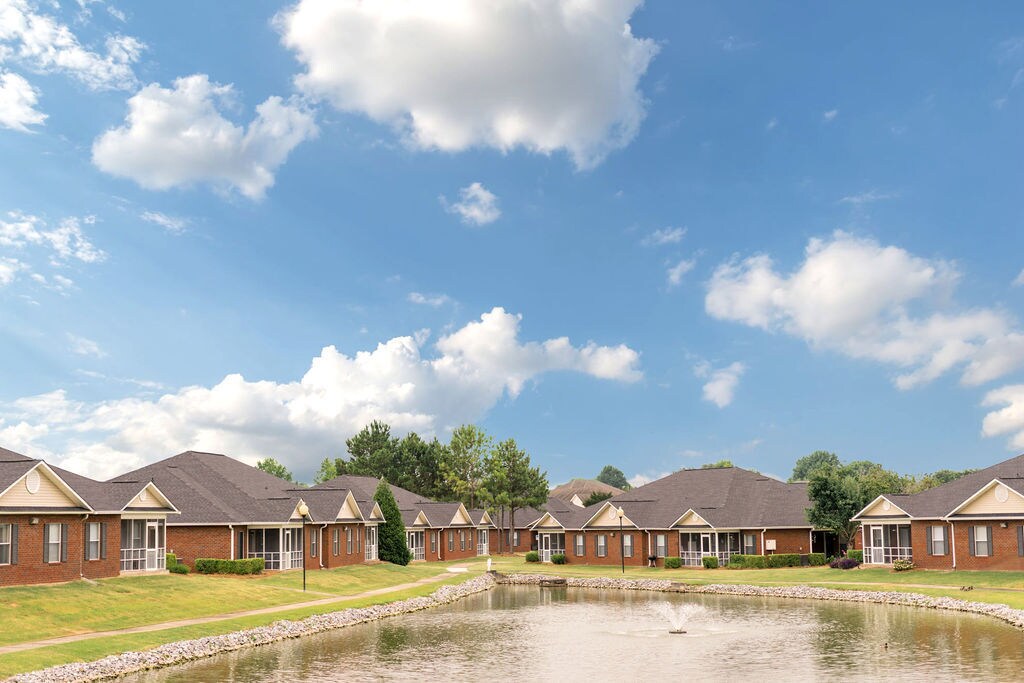 Berry Hill Apartments in Montgomery, AL - Foto de edificio