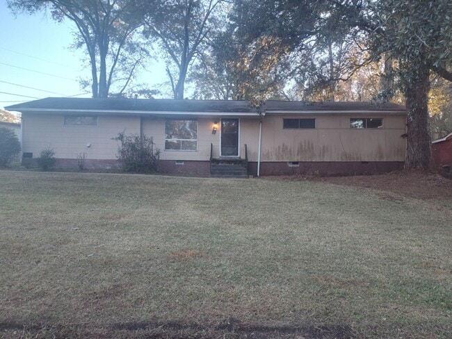 property at 665 Heather Ln