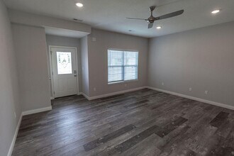 2801 Amberwood court in Columbia, MO - Building Photo - Building Photo