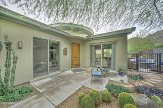 11420 N 141st St in Scottsdale, AZ - Foto de edificio - Building Photo