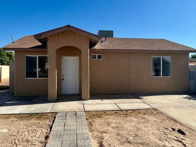 2019 E Udall Ln in San Luis, AZ - Building Photo - Building Photo