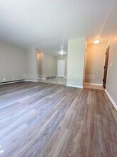 204 Charleston Blvd in Macomb, IL - Building Photo - Building Photo