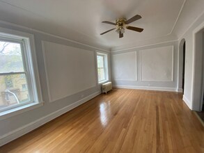 6301 N Washtenaw Ave in Chicago, IL - Building Photo - Building Photo