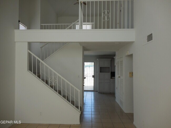 5804 River Hollow Ct in El Paso, TX - Building Photo - Building Photo