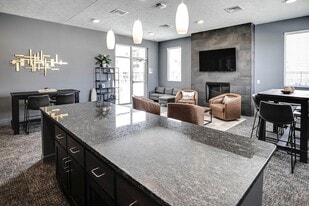 Flats at 5th in Columbus, NE - Building Photo