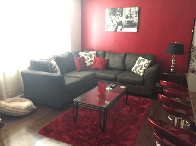 5330 Pershing Ave, Unit 605 in St. Louis, MO - Building Photo - Building Photo