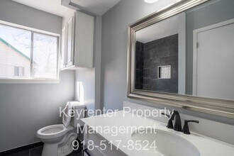 9103 E 38th Pl in Tulsa, OK - Building Photo - Building Photo