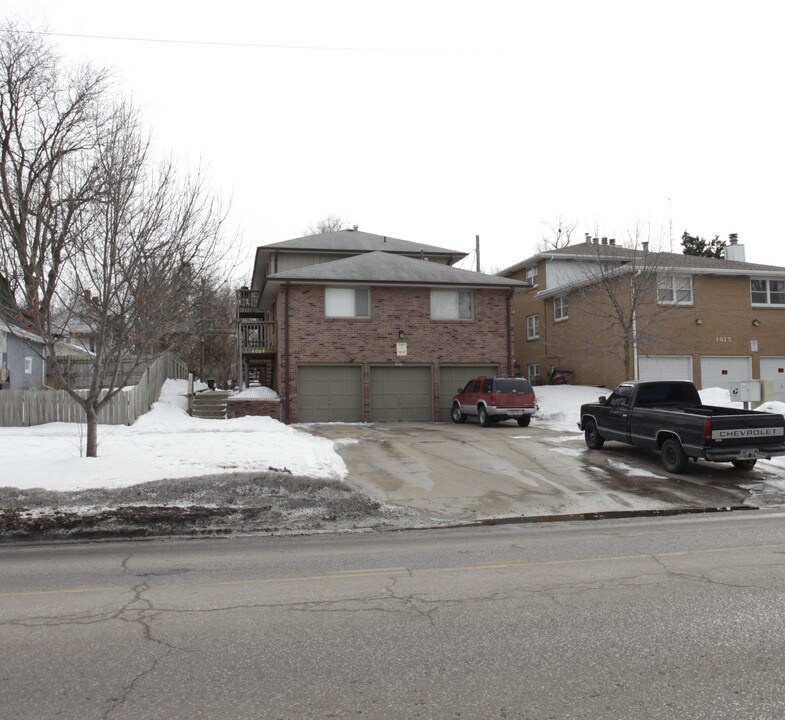 1027 A St in Lincoln, NE - Building Photo