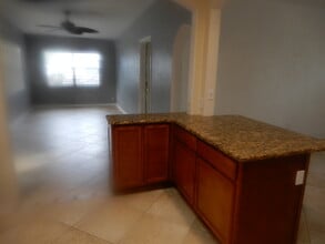 1400 Corbett Ln in Orlando, FL - Building Photo - Building Photo