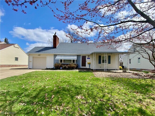 property at 2510 Ridgedale Ave NW