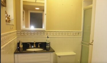 5708 Mulberry Dr in Tamarac, FL - Building Photo - Building Photo