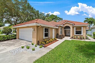 173 E Hampton Way in Jupiter, FL - Building Photo - Building Photo