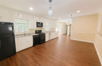 3311 Spain Rd in Snellville, GA - Building Photo - Building Photo