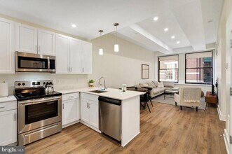 150 S Independence Mall W in Philadelphia, PA - Building Photo - Building Photo