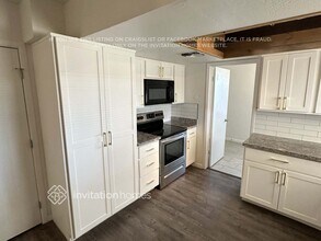 1631 W Helena Dr in Phoenix, AZ - Building Photo - Building Photo