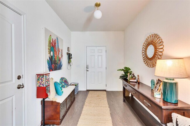 6700 Routenburn St in Austin, TX - Building Photo - Building Photo