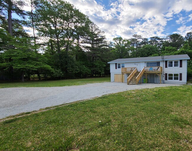 Unavailable Property at 415 N Glenburnie Rd in New Bern, NC Listing