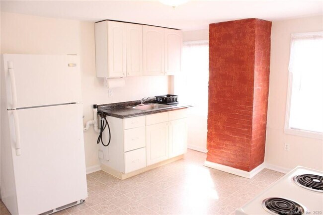42 William St-Unit -3 in New Haven, CT - Building Photo - Building Photo