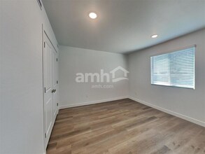 6968 N 126th Ln in Glendale, AZ - Building Photo - Building Photo