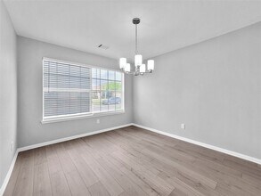 10827 Bradford Way Dr in Houston, TX - Building Photo - Building Photo