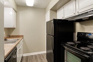 Copper Ridge in Pasadena, TX - Building Photo