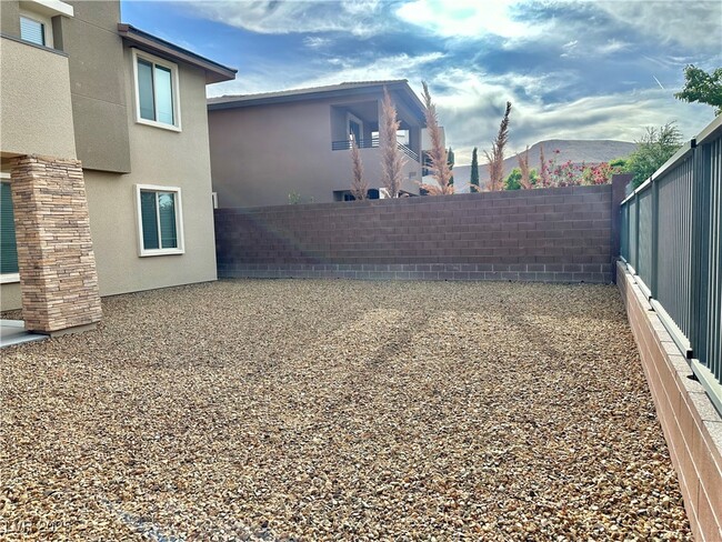 property at 10334 Kesington Dr