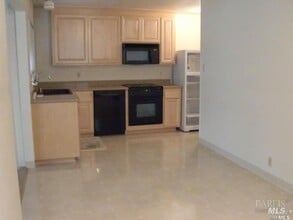 207 Clark Dr in Vallejo, CA - Building Photo - Building Photo