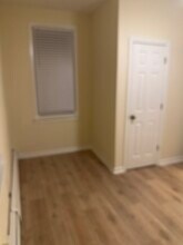360 Copeland Ave in Lyndhurst, NJ - Building Photo - Building Photo