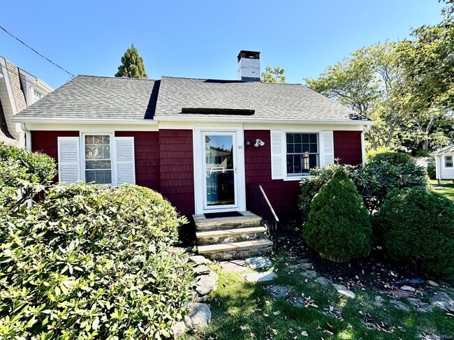 25 Prospect St in Groton, CT - Building Photo - Building Photo