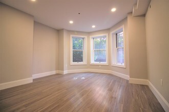 383 Commonwealth Avenue, Unit 2 in Boston, MA - Building Photo - Building Photo