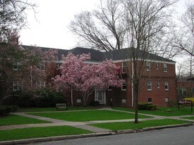 NJ-258 Halsey Gardens Apartments