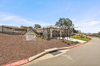 5101 Savona Dr in El Dorado Hills, CA - Building Photo - Building Photo