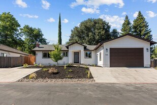 7835 Hutton Crk Ln in Fair Oaks, CA - Building Photo