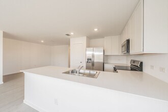 980 Prestonwood Ln in Keene, TX - Building Photo - Building Photo