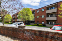 325 First Street Boulevard in Lowell, MA - Foto de edificio - Building Photo