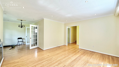 1-133 Meadowbank Rd in Toronto, ON - Building Photo - Building Photo