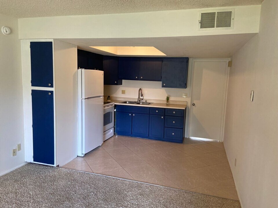 9645 Spyglass Ave in Desert Hot Springs, CA - Building Photo