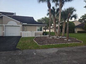 1205 NW 50th St in Deerfield Beach, FL - Building Photo